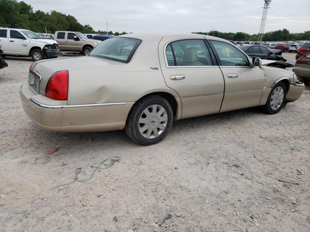 1LNHM82W05Y652158 - 2005 LINCOLN TOWN CAR S TAN photo 4