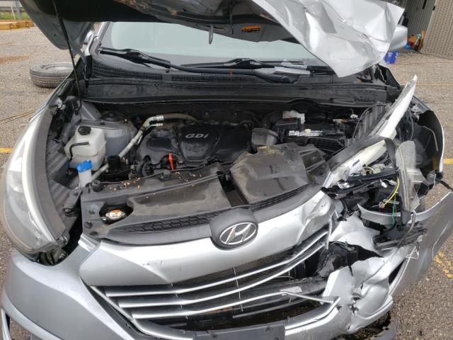 KM8JU3AG3FU973196 - 2015 HYUNDAI TUCSON LIM SILVER photo 7