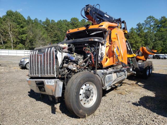 5KJJBWDRXNLNN7176 - 2022 WESTERN STAR/AUTO CAR NEW 4900 C ORANGE photo 2