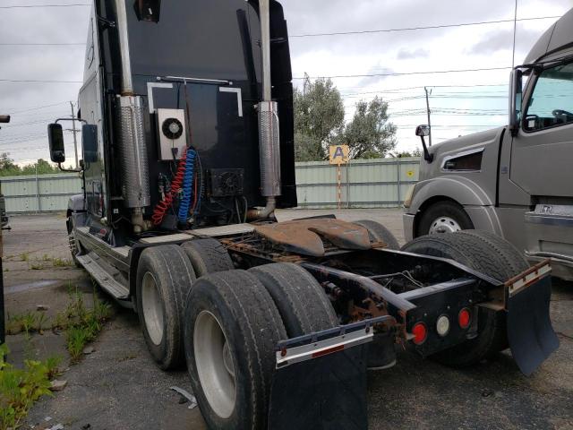 1FUJBBCK74LM72166 - 2004 FREIGHTLINER CONVENTION BLACK photo 3