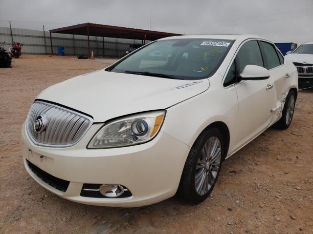 1G4PT5SV5D4232759 - 2013 BUICK VERANO PRE CREAM photo 2