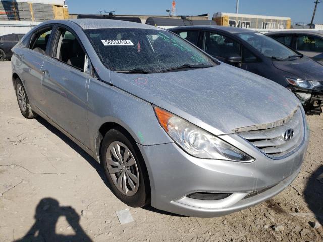 5NPEB4AC4BH278227 - 2011 HYUNDAI SONATA GLS SILVER photo 1