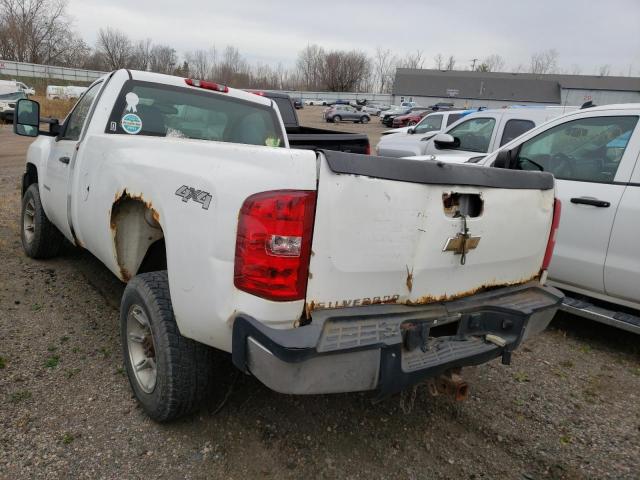 1GCHK44K79E126758 - 2009 CHEVROLET 2500 HD WHITE photo 3