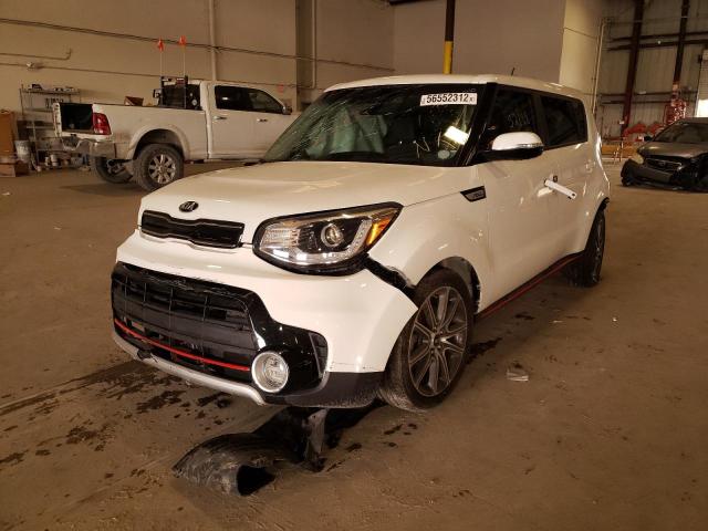 KNDJX3AAXJ7557080 - 2018 KIA SOUL ! WHITE photo 2