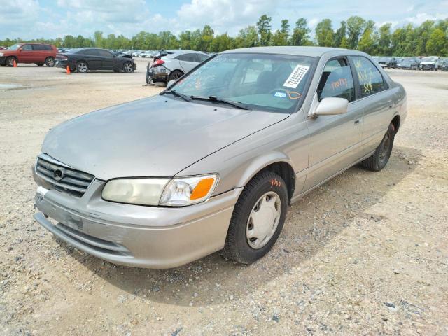 4T1BG22K5YU710316 - 2000 TOYOTA CAMRY CE TAN photo 2