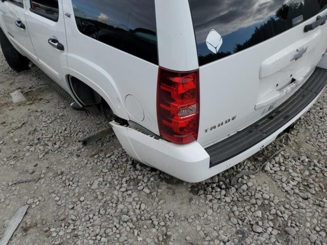 1GNFK13028R215318 - 2008 CHEVROLET TAHOE WHITE photo 9