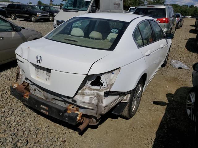 1HGCP263X8A155359 - 2008 HONDA ACCORD LX WHITE photo 4