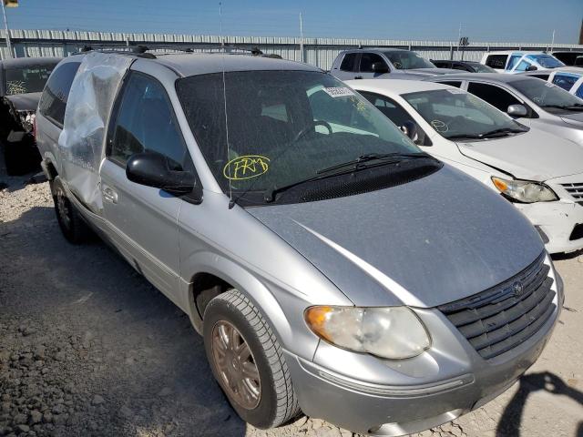 2C8GP64L65R339018 - 2005 CHRYSLER TOWN & COU SILVER photo 1