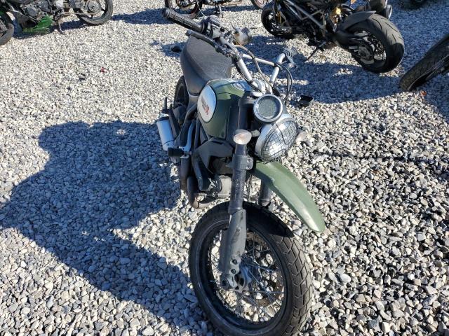 ML015ANM3FT003845 - 2015 DUCATI SCRAMBLER GREEN photo 1