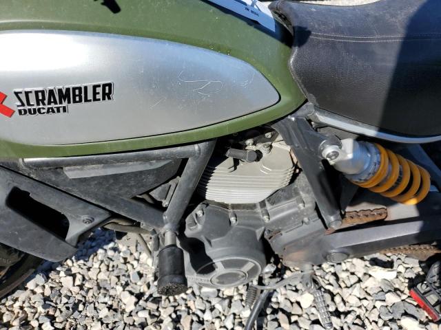 ML015ANM3FT003845 - 2015 DUCATI SCRAMBLER GREEN photo 7