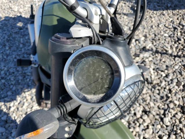 ML015ANM3FT003845 - 2015 DUCATI SCRAMBLER 绿色 照片 8