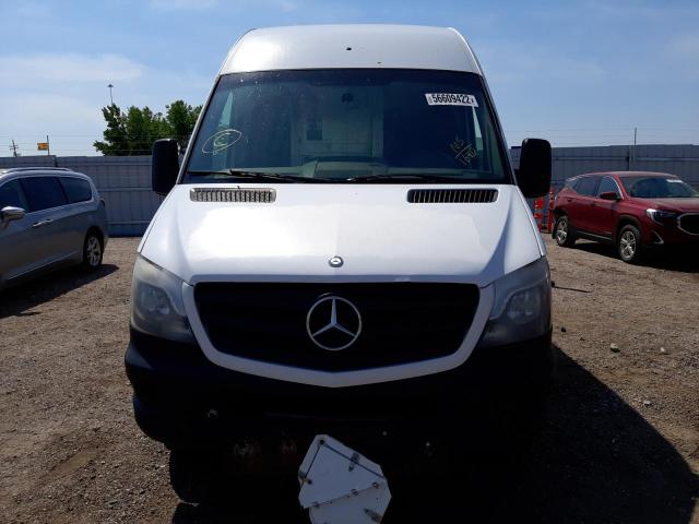 WD3PE8DE7E5821640 - 2014 MERCEDES-BENZ SPRINTER 2 WHITE photo 9