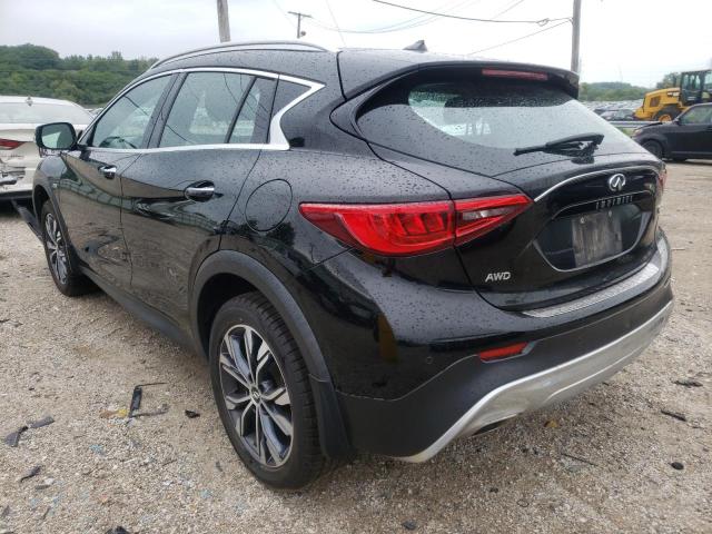 SJKCH5CR6HA015876 - 2017 INFINITI QX30 BASE BLACK photo 3