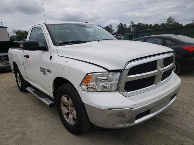 3C6JR6ATXKG722734 - 2019 RAM 1500 CLASS WHITE photo 1