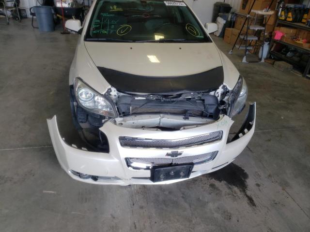 1G1ZE5E07CF180652 - 2012 CHEVROLET MALIBU LTZ თეთრი ფოტო 9