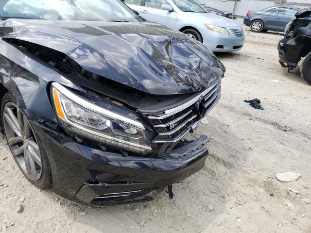 1VWDT7A33HC029316 - 2017 VOLKSWAGEN PASSAT R-L BLACK photo 9
