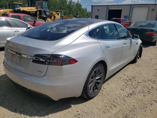 5YJSA1E22HF231405 - 2017 TESLA MODEL S Gümüş foto 4
