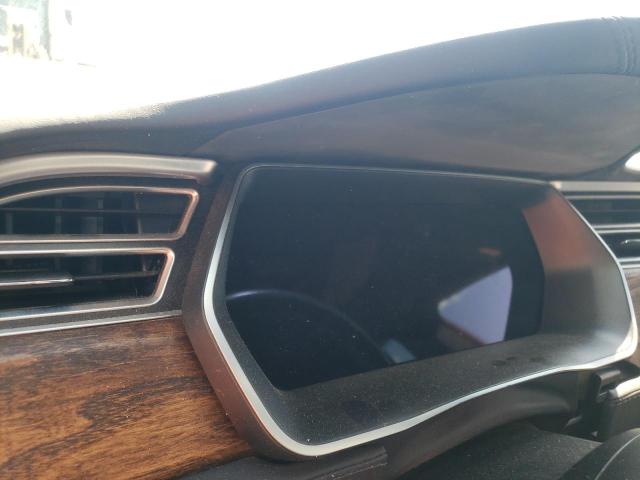 5YJSA1E22HF231405 - 2017 TESLA MODEL S Gümüş foto 8