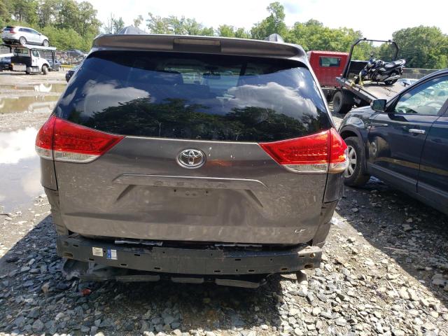 5TDKK3DC7BS148381 - 2011 TOYOTA SIENNA LE  photo 9