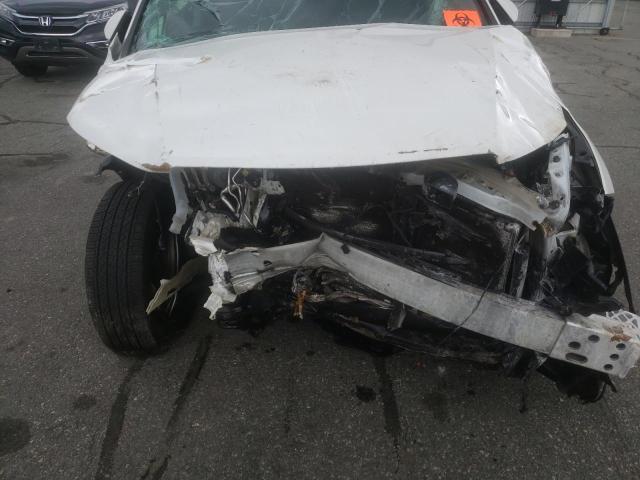 5TDJKRFH9GS251073 - 2016 TOYOTA HIGHLANDER Білий фото 9