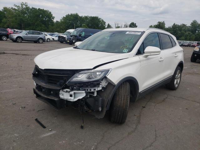 5LMCJ1D97JUL31637 - 2018 LINCOLN MKC PREMIE WHITE photo 2