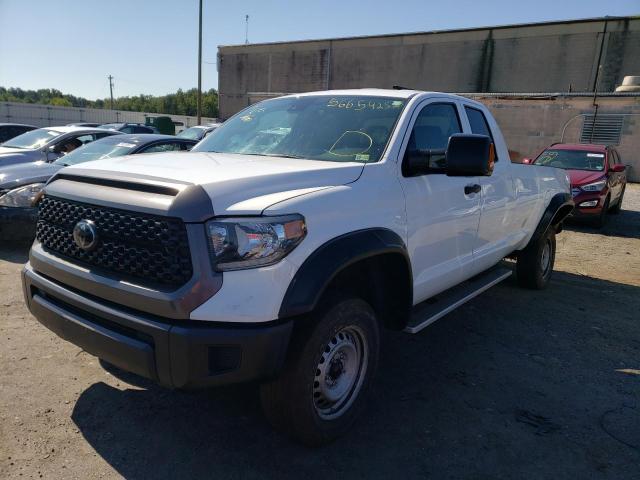 5TFCY5F10LX025804 - 2020 TOYOTA TUNDRA DOU WHITE photo 2