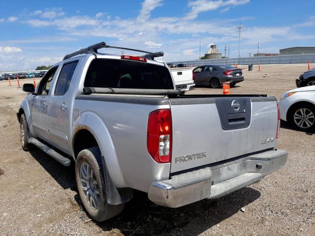 1N6AD0EV3AC442863 - 2010 NISSAN FRONTIER C SILVER photo 3