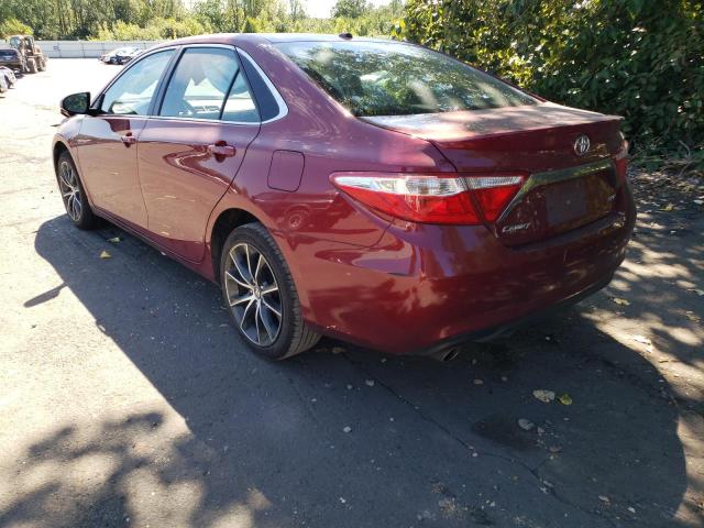 4T1BK1FK9HU582374 - 2017 TOYOTA CAMRY XSE RED photo 3