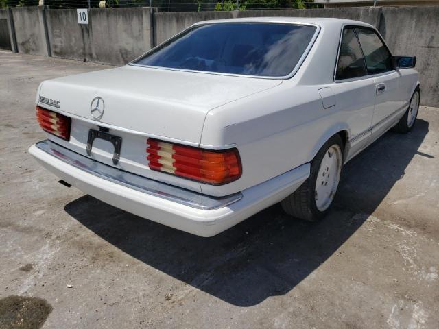 WDBCA45E2MA586155 - 1991 MERCEDES-BENZ 560 SEC WHITE photo 4