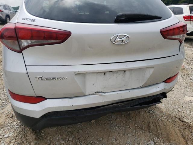 KM8J23A42GU157173 - 2016 HYUNDAI TUCSON SE SILVER photo 9