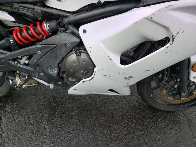 JKAEXEA138A037369 - 2008 KAWASAKI EX650 A Ağ foto 7