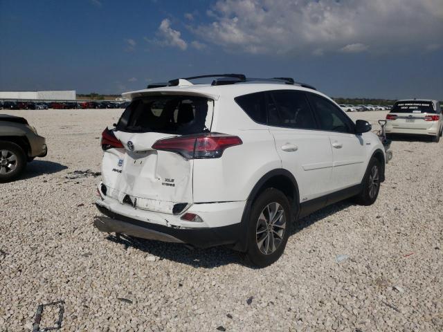 JTMRJREV8HD071691 - 2017 TOYOTA RAV4 HV LE WHITE photo 4