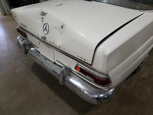 11001112010863 - 1966 MERCEDES-BENZ 230 WHITE photo 9