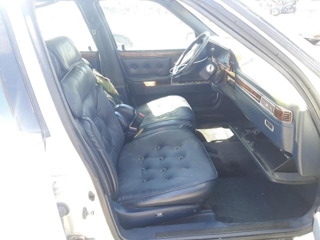 1C3XY66R3LD826116 - 1990 CHRYSLER NEW YORKER 白色 照片 5