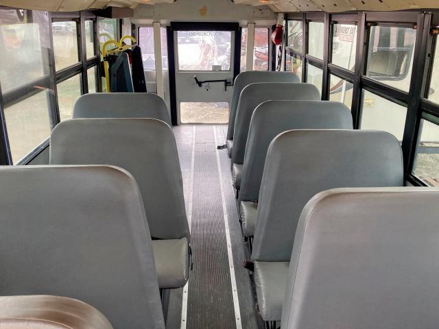 4UZABPCS27CX12101 - 2007 FREIGHTLINER CHASSIS B2 黄色 照片 6