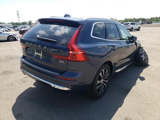 YV4L12RL5N1964563 - 2022 VOLVO XC60 B5 IN BLUE photo 4