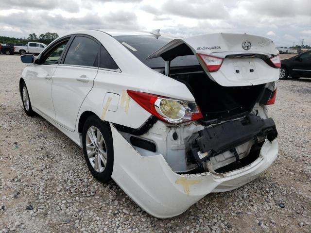 5NPEB4AC5DH752947 - 2013 HYUNDAI SONATA GLS WHITE photo 3