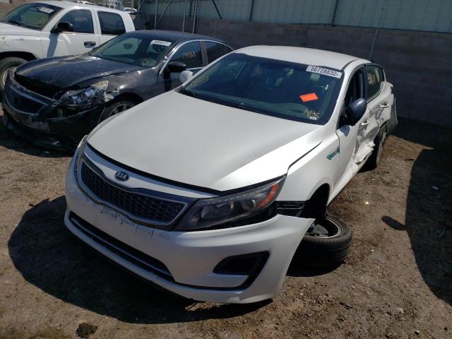 KNAGN4AD2F5089099 - 2015 KIA OPTIMA HYB WHITE photo 2