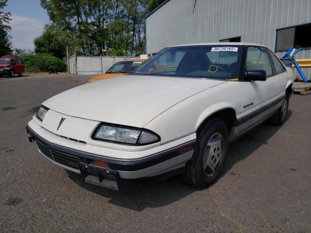 1G2WJ14W7JF224008 - 1988 PONTIAC GRAND PRIX WHITE photo 2