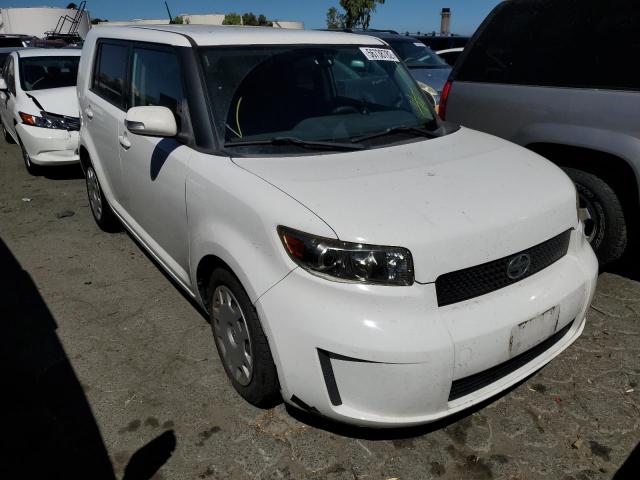 JTLZE4FE1A1102605 - 2010 TOYOTA SCION XB Weiß Foto 1