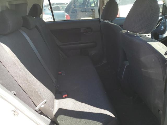 JTLZE4FE1A1102605 - 2010 TOYOTA SCION XB Weiß Foto 6