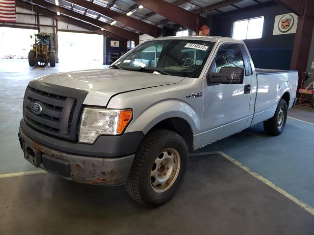 1FTMF1CW8AKB24206 - 2010 FORD F150 SILVER photo 2