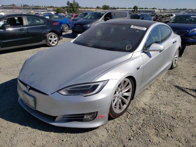 5YJSA1E12HF215244 - 2017 TESLA MODEL S Արծաթագույն լուսանկար 2
