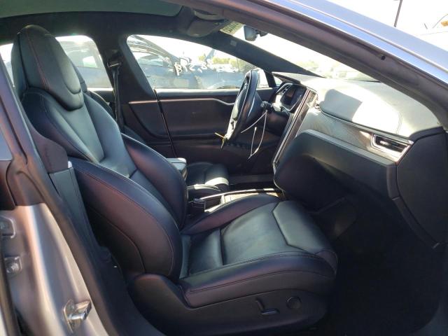 5YJSA1E12HF215244 - 2017 TESLA MODEL S Արծաթագույն լուսանկար 5