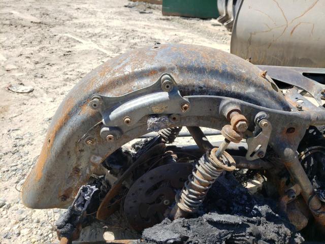 1HD1KHC14LB609746 - 2020 HARLEY-DAVIDSON FLTRX 烧焦的 照片 6