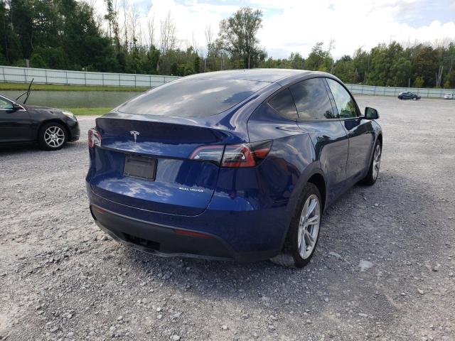 5YJYGDEE7MF196035 - 2021 TESLA MODEL Y Bleu photo 4