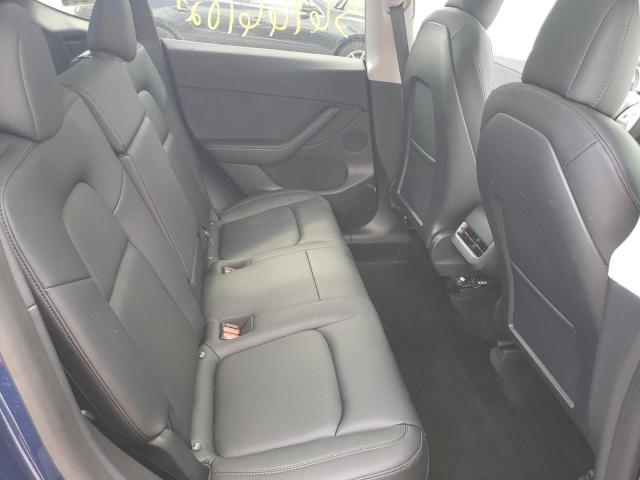 5YJYGDEE7MF196035 - 2021 TESLA MODEL Y Bleu photo 6