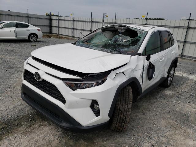 2T3C1RFV9KW004838 - 2019 TOYOTA RAV4 XLE P WHITE photo 9