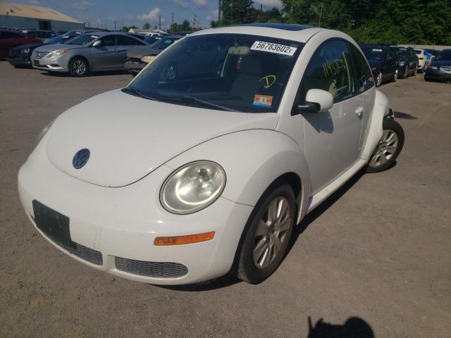3VWRG31C19M508448 - 2009 VOLKSWAGEN NEW BEETLE 白色 照片 2