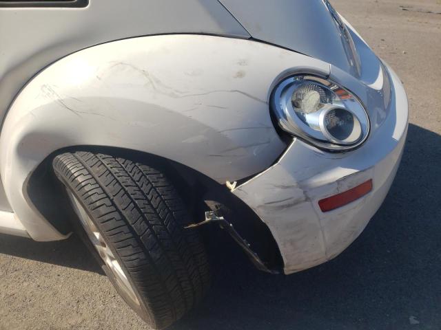 3VWRG31C19M508448 - 2009 VOLKSWAGEN NEW BEETLE 白色 照片 9